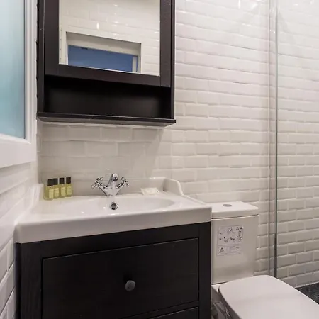 Apartment Cmg - St Antoine -bastille 11 Paris